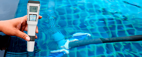 Redox piscina: ¿qué es? 