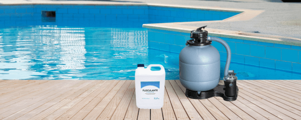 ¿Floculante con depuradora encendida o apagada?