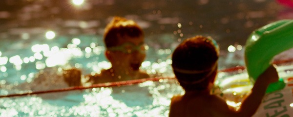 Benefícios de ter uma piscina em casa